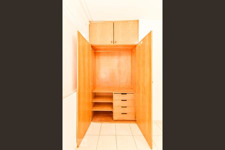Apartamento para alugar com 28m², 1 quarto e sem vaga Apartamento para alugar com 28m², 1 quarto e sem vagaQuarto