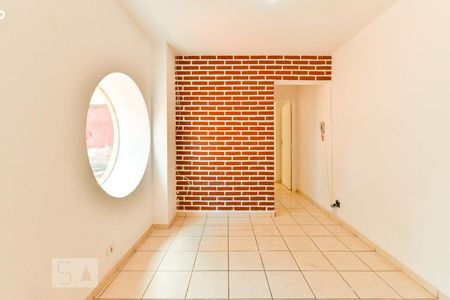 Apartamento para alugar com 28m², 1 quarto e sem vaga Apartamento para alugar com 28m², 1 quarto e sem vagaSala