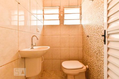 Apartamento para alugar com 28m², 1 quarto e sem vaga Apartamento para alugar com 28m², 1 quarto e sem vagaBanheiro