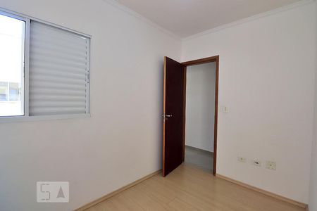 Apartamento à venda com 59m², 3 quartos e 2 vagasQuarto 2