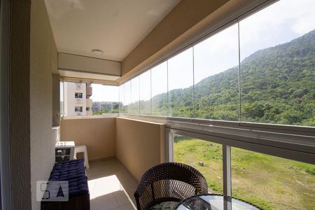 Varanda de apartamento para alugar com 3 quartos, 78m² em Recreio dos Bandeirantes, Rio de Janeiro