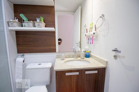 Apartamento para alugar com 78m², 3 quartos e 1 vaga Apartamento para alugar com 78m², 3 quartos e 1 vagaBanheiro Social