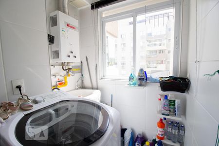 Apartamento para alugar com 78m², 3 quartos e 1 vaga Apartamento para alugar com 78m², 3 quartos e 1 vagaCozinha e Área de Serviço