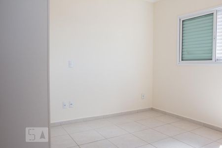 Suíte 1 de apartamento para alugar com 2 quartos, 58m² em Santa Mônica, Uberlândia