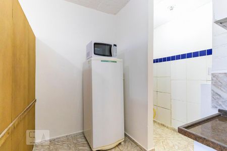 Studio para alugar com 30m², 1 quarto e 1 vaga Studio para alugar com 30m², 1 quarto e 1 vagaCozinha