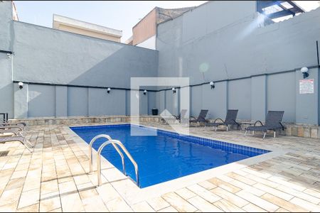 Apartamento à venda com 60m², 2 quartos e 1 vaga Apartamento à venda com 60m², 2 quartos e 1 vagaPiscina