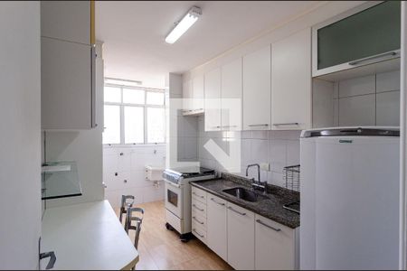 Apartamento à venda com 60m², 2 quartos e 1 vaga Apartamento à venda com 60m², 2 quartos e 1 vagaCozinha