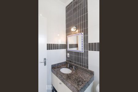 Apartamento à venda com 116m², 3 quartos e 3 vagasBanheiro da suíte 3