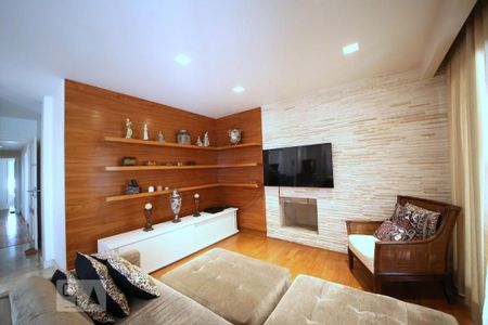 Apartamento à venda com 253m², 4 quartos e 5 vagasSala 