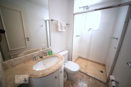 Apartamento à venda com 253m², 4 quartos e 5 vagasBanheiro