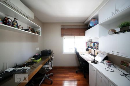 Apartamento à venda com 253m², 4 quartos e 5 vagasSuíte 1