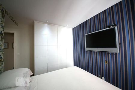 Apartamento à venda com 253m², 4 quartos e 5 vagasSuíte 2