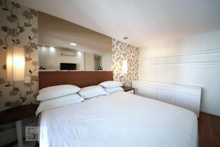 Apartamento à venda com 253m², 4 quartos e 5 vagasSuíte Master