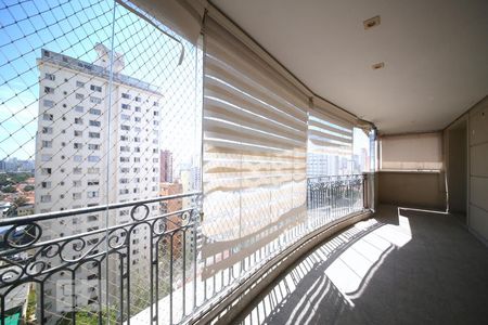 Varanda de apartamento à venda com 4 quartos, 253m² em Campo Belo, São Paulo