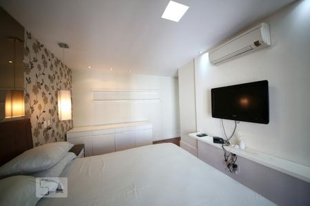 Apartamento à venda com 253m², 4 quartos e 5 vagasSuíte Master 