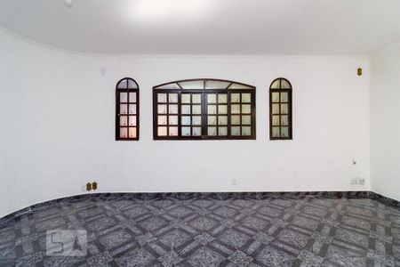 Sala estar de casa à venda com 3 quartos, 194m² em Parque Colonial, São Paulo