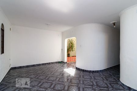 Sala estar de casa à venda com 3 quartos, 194m² em Parque Colonial, São Paulo