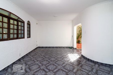 Sala estar de casa à venda com 3 quartos, 194m² em Parque Colonial, São Paulo