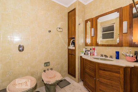 Apartamento à venda com 279m², 3 quartos e 2 vagas Apartamento à venda com 279m², 3 quartos e 2 vagasDormitório3