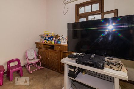 Apartamento à venda com 279m², 3 quartos e 2 vagas Apartamento à venda com 279m², 3 quartos e 2 vagasCobertura