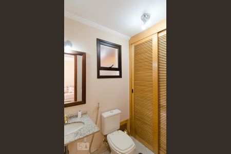 Apartamento para alugar com 220m², 3 quartos e 3 vagasLavabo