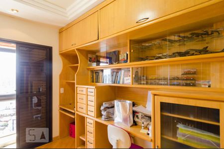 Apartamento para alugar com 220m², 3 quartos e 3 vagasQuarto 3