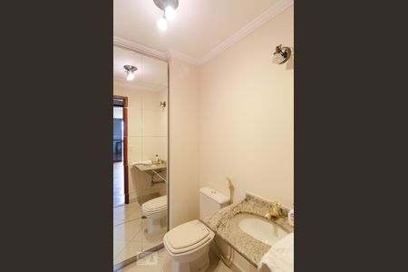 Apartamento para alugar com 220m², 3 quartos e 3 vagasLavabo