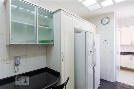 Apartamento para alugar com 220m², 3 quartos e 3 vagasCozinha