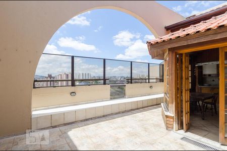 Apartamento para alugar com 220m², 3 quartos e 3 vagasCobertura