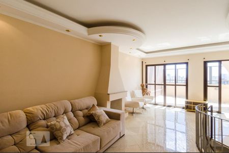 Apartamento para alugar com 220m², 3 quartos e 3 vagasSala