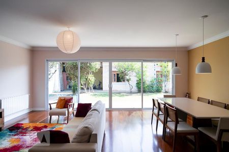 Sala de casa para alugar com 3 quartos, 270m² em Jardim Marajoara, São Paulo