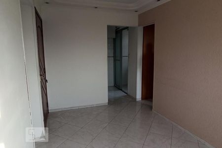 Sala de apartamento para alugar com 3 quartos, 50m² em Jardim Santa Terezinha (zona Leste), São Paulo