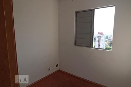 Quarto 2 de apartamento para alugar com 3 quartos, 50m² em Jardim Santa Terezinha (zona Leste), São Paulo