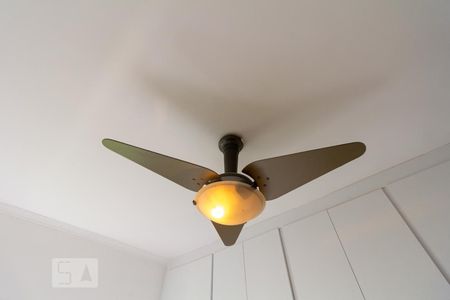 Detalhe Ventilador Quarto 1 de apartamento para alugar com 2 quartos, 56m² em Jardim Adhemar de Barros, São Paulo