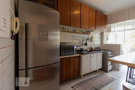 Apartamento para alugar com 56m², 2 quartos e 1 vaga Apartamento para alugar com 56m², 2 quartos e 1 vagaCozinha