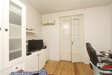 Casa à venda com 200m², 4 quartos e 4 vagasQUARTO 4