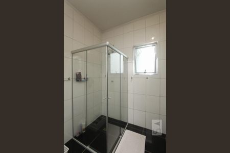 Casa à venda com 200m², 4 quartos e 4 vagasBANHEIRO