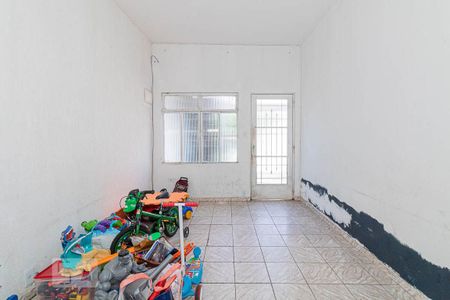 Casa para alugar com 198m², 5 quartos e 2 vagas Casa para alugar com 198m², 5 quartos e 2 vagasSala - Casa 02