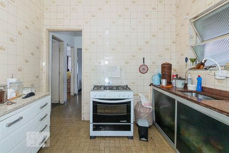 Casa para alugar com 198m², 5 quartos e 2 vagas Casa para alugar com 198m², 5 quartos e 2 vagasCozinha - Casa 01