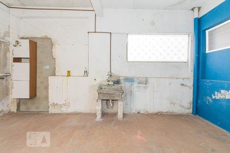 Casa para alugar com 198m², 5 quartos e 2 vagas Casa para alugar com 198m², 5 quartos e 2 vagasÁrea de Serviço - Casa 02