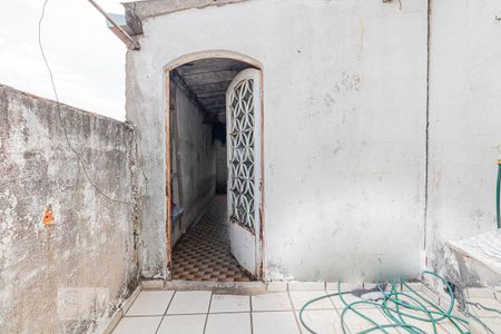 Casa para alugar com 198m², 5 quartos e 2 vagas Casa para alugar com 198m², 5 quartos e 2 vagasÁrea de Serviço - Casa 01