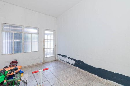 Casa para alugar com 198m², 5 quartos e 2 vagas Casa para alugar com 198m², 5 quartos e 2 vagasSala - Casa 02