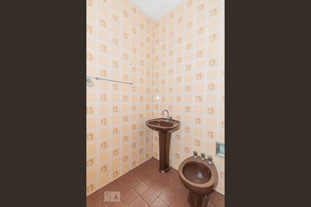 Casa para alugar com 198m², 5 quartos e 2 vagas Casa para alugar com 198m², 5 quartos e 2 vagasBanheiro - Casa 02