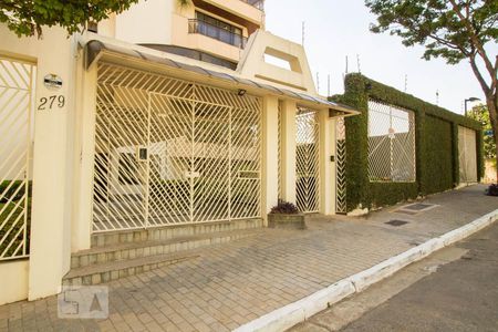 Apartamento à venda com 272m², 4 quartos e 4 vagasEntrada