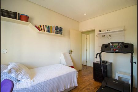 Apartamento à venda com 272m², 4 quartos e 4 vagasSuíte 2