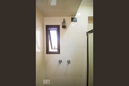 Apartamento à venda com 272m², 4 quartos e 4 vagasBanheiro 