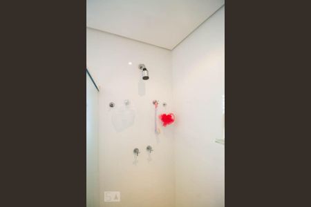 Apartamento à venda com 272m², 4 quartos e 4 vagasBanheiro da Suíte 1