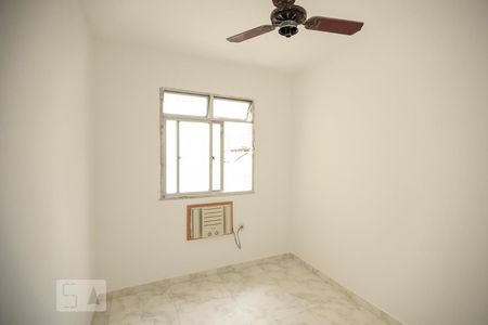 Quarto 1 de apartamento para alugar com 2 quartos, 43m² em Cachambi, Rio de Janeiro