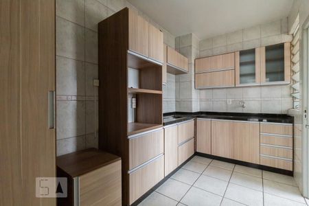 Apartamento à venda com 84m², 2 quartos e sem vaga Apartamento à venda com 84m², 2 quartos e sem vagaCozinha