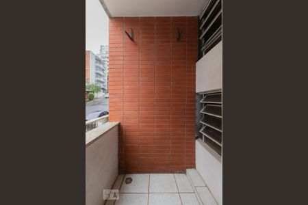 Apartamento à venda com 84m², 2 quartos e sem vaga Apartamento à venda com 84m², 2 quartos e sem vagaSacada